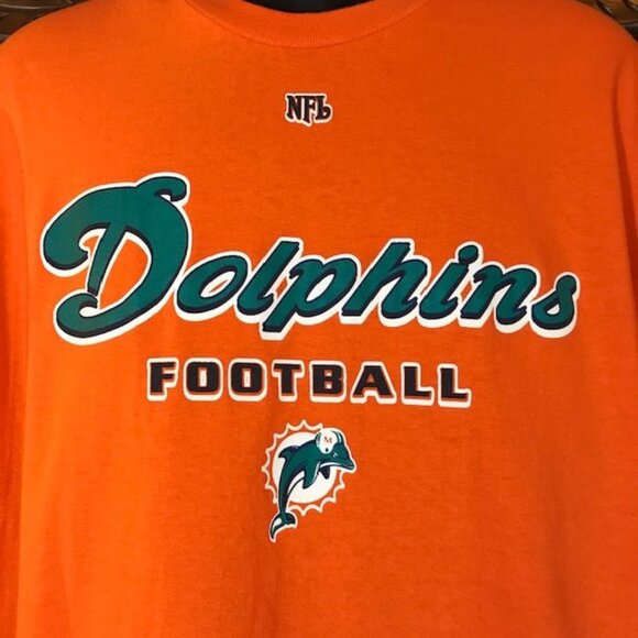 NFL Miami Dolphins 100% Preshrunk Cotton Tshirt - Picture 3 of 8